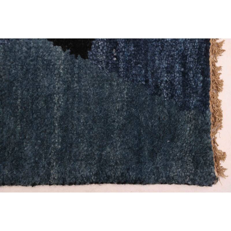 ECARPETGALLERY Hand-knotted Peshawar Ziegler Blue Wool Rug - 4'10 x 6'7