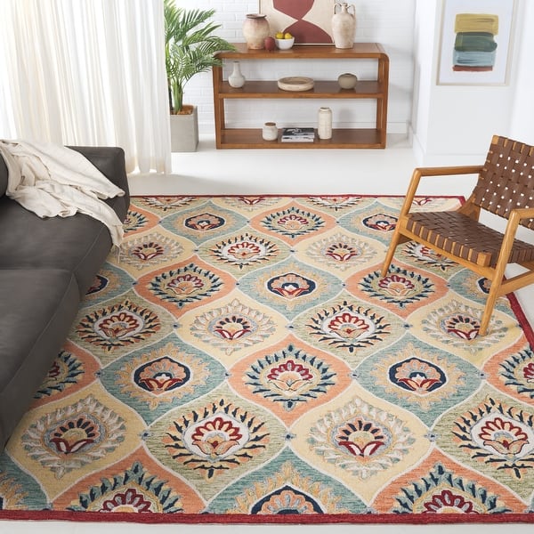 slide 2 of 13, SAFAVIEH Handmade Heritage Lorainne Traditional Wool Rug