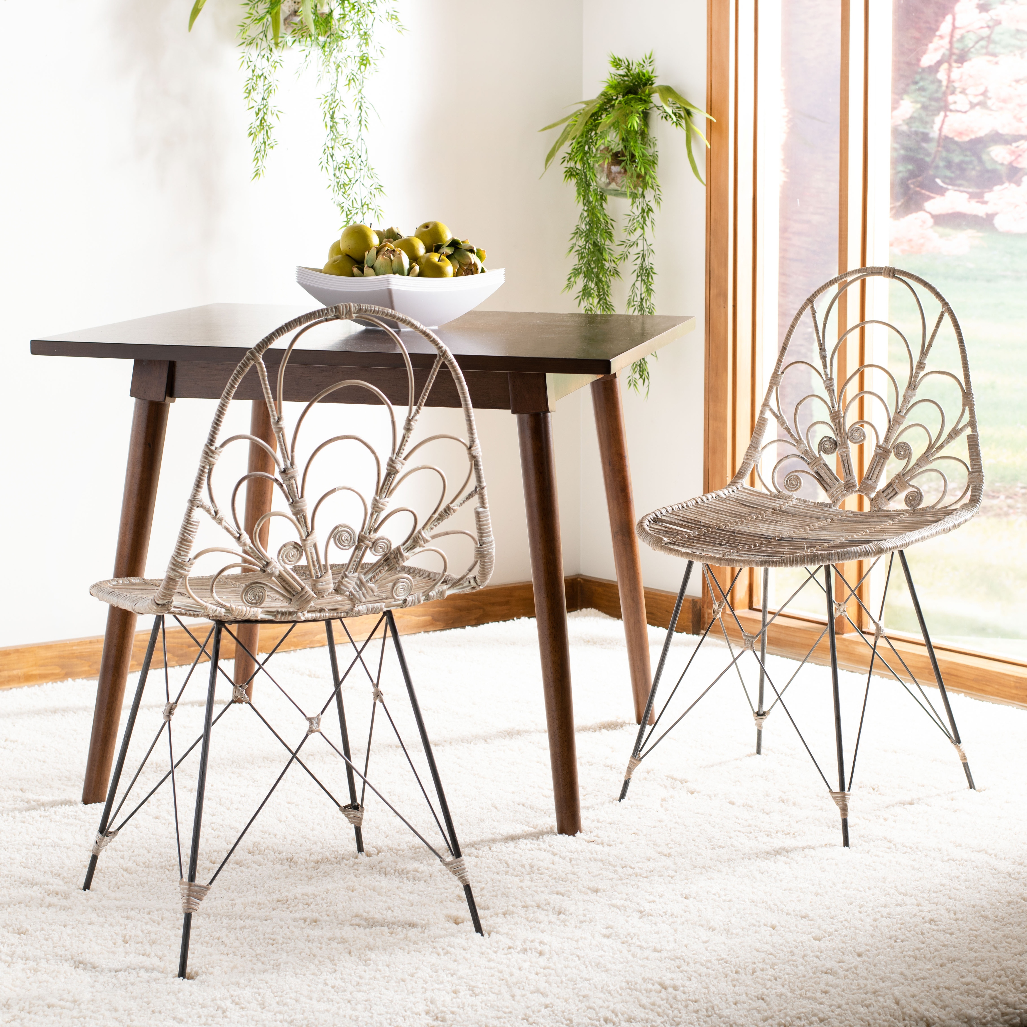 Structube store hayden chair