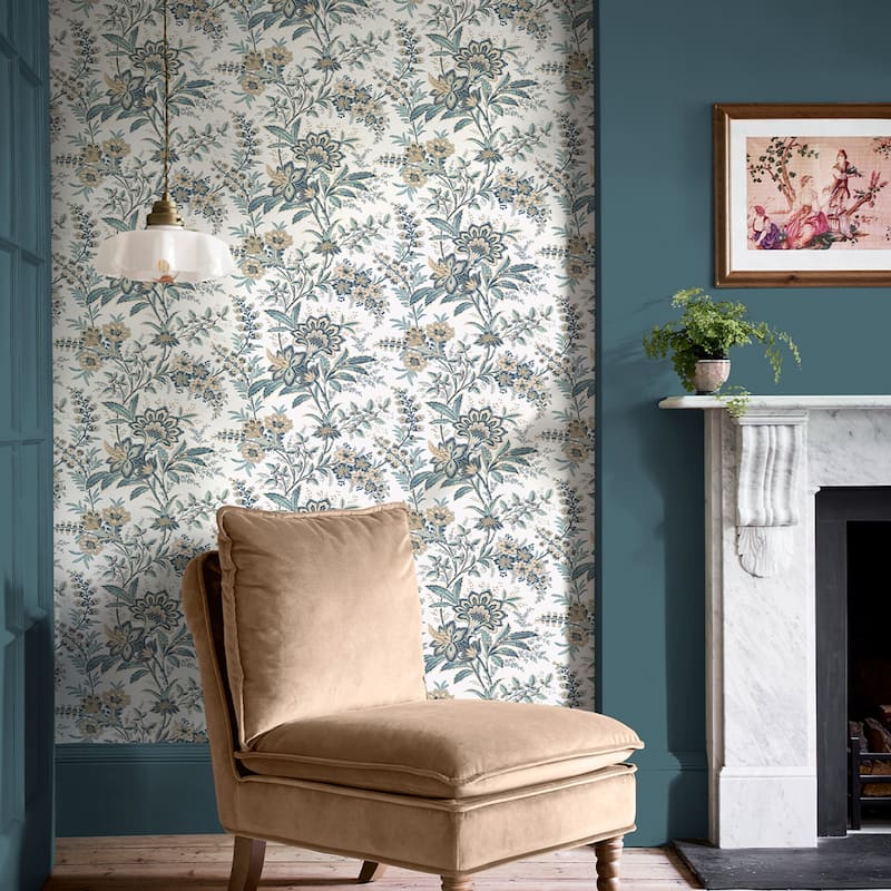 Laura Ashley Marlbrook Pale Linen Wallpaper