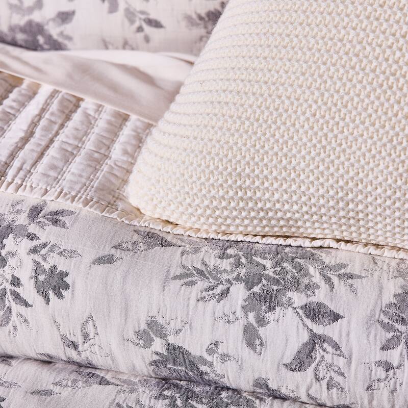 Splendid Layla Reversible Floral Jacquard 3-Piece Cotton Comforter Set