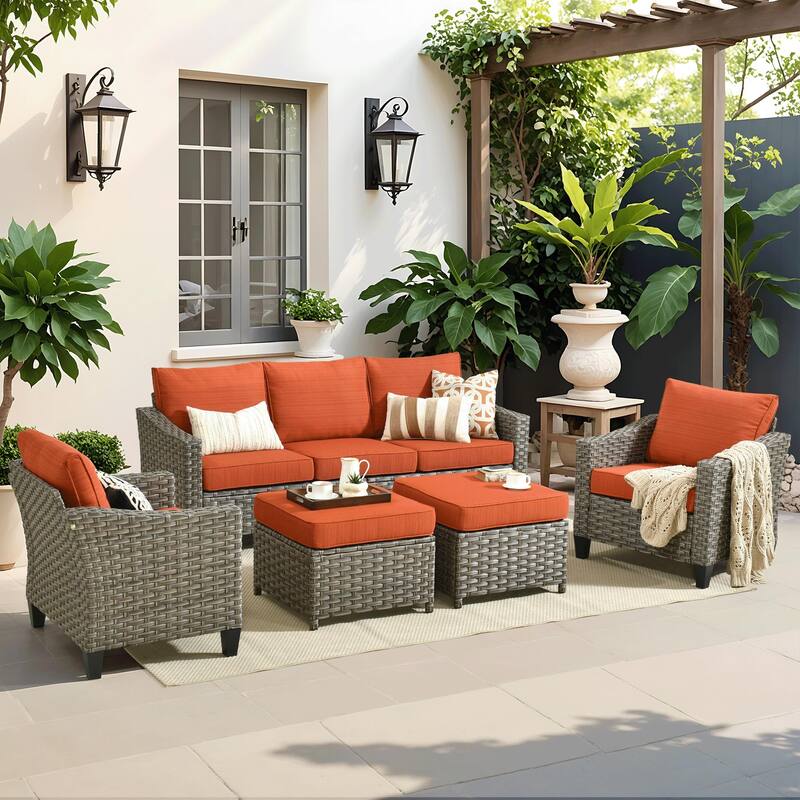 ​​OVIOS 5-Piece Outdoor Wicker Set With Ottoman