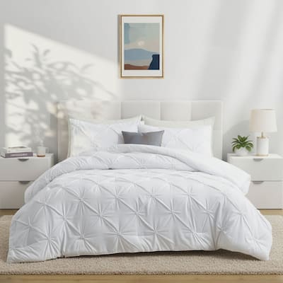 3 Piece Reversible Pintuck Pinch Pleat Bohemia and Tufted Clipped Comforter Set