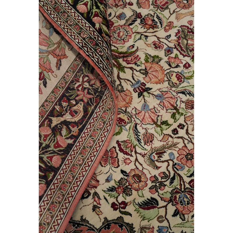 Hand Knotted Oriental 100% Silk Carpet Traditional Floral Beige & Ivories Qum Area Rug - 5' 3'' X 3' 6''