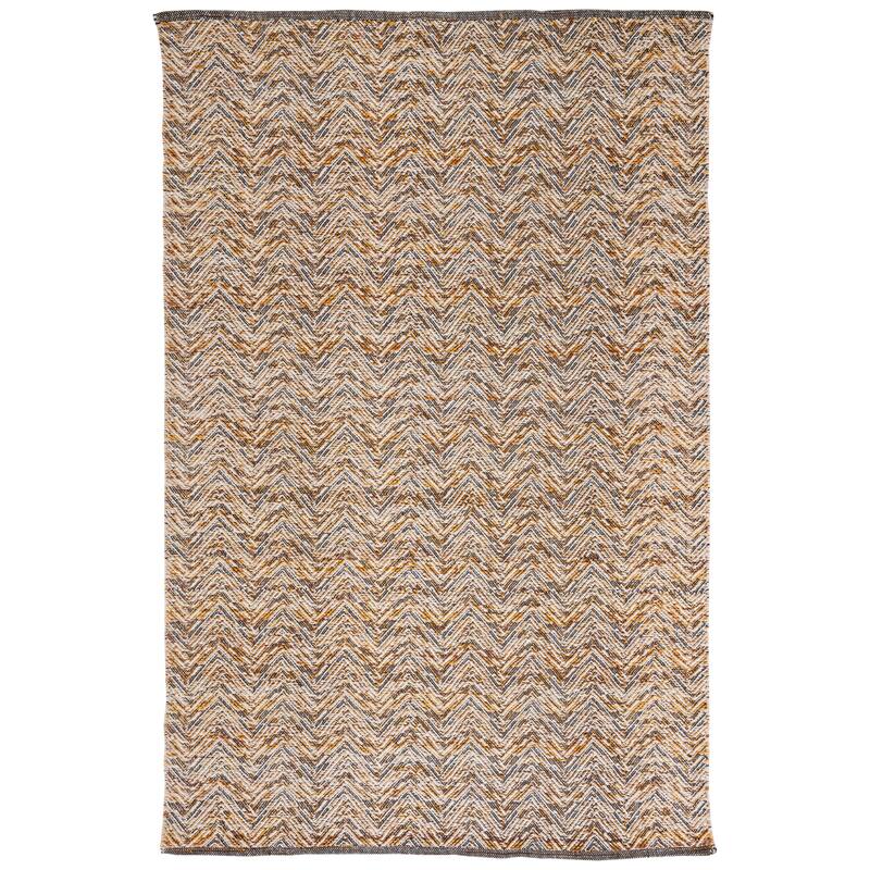 SAFAVIEH Handmade Flatweave Kilim Sanny Chevron Wool Rug - 6' Square - Gold/Black