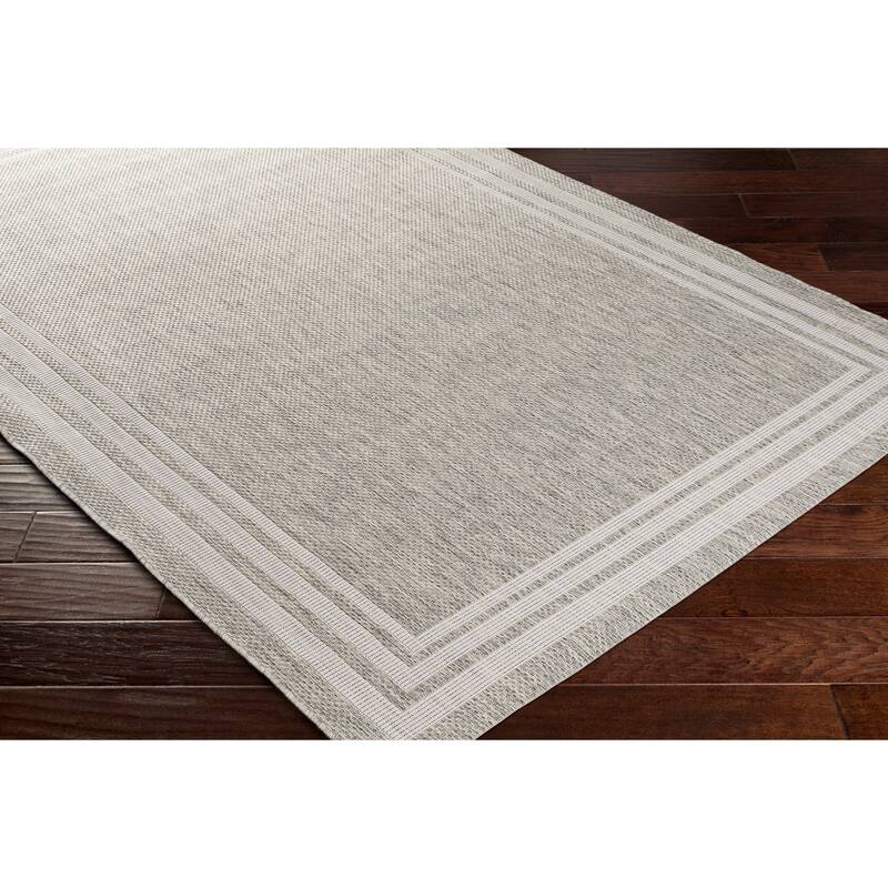 Livabliss Jeremie Indoor/ Outdoor Border Area Rug