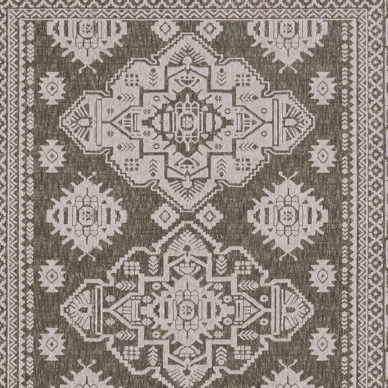 HomeRootsMedallion Traditional Rectangle Area Rug