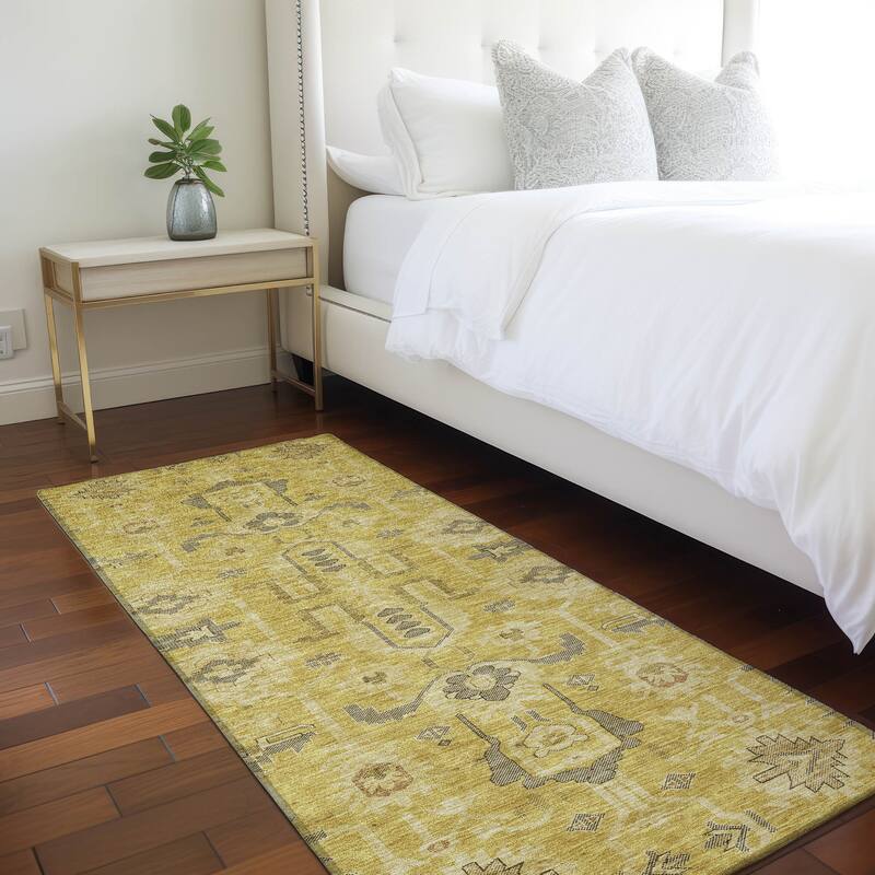 Machine Washable Indoor/ Outdoor Chantille Boho Rug - Gold - 2'3" x 7'6"
