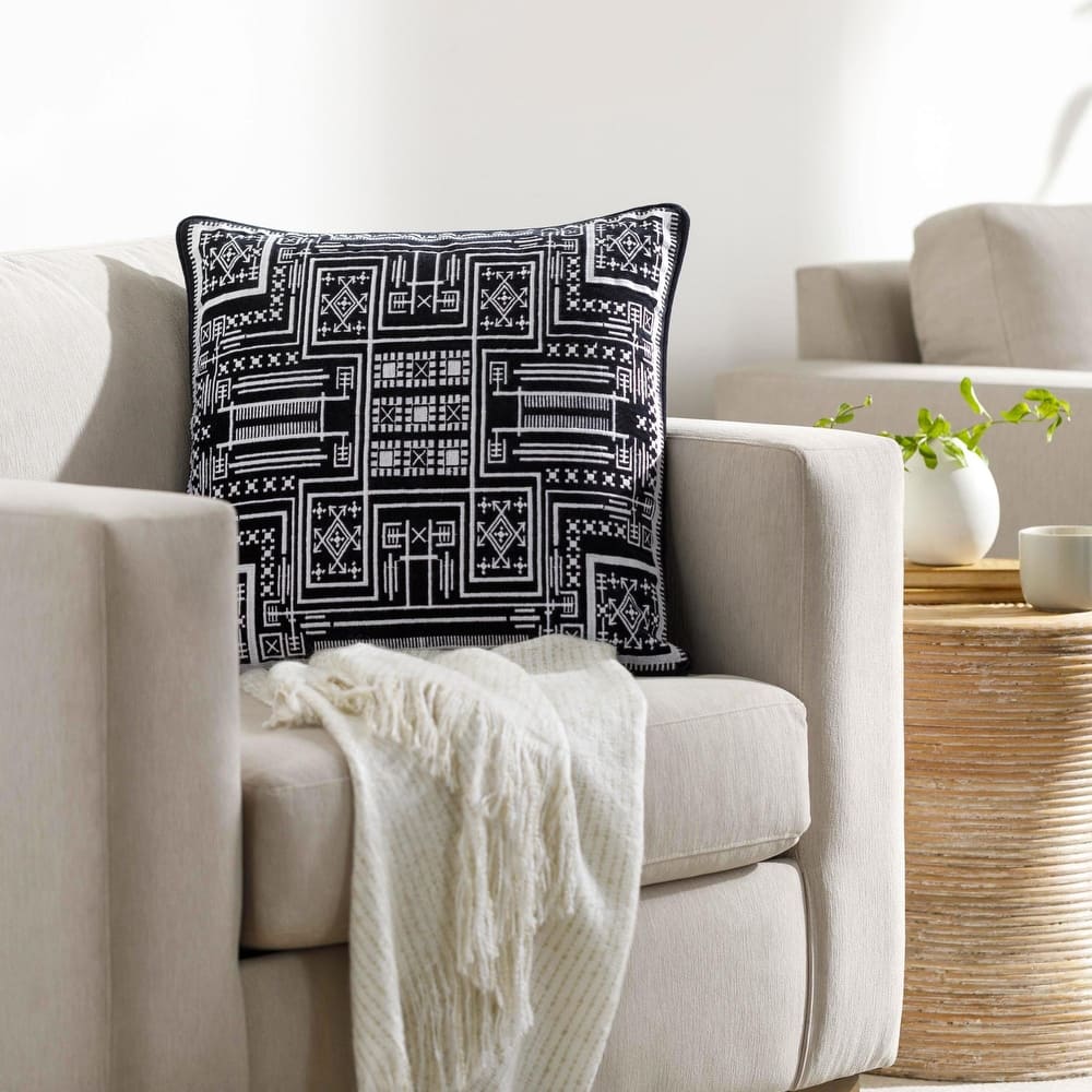 Colly Geometric Velvet Throw Pillow
