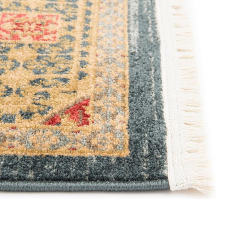 Traditional Cassia Collection Area Rug