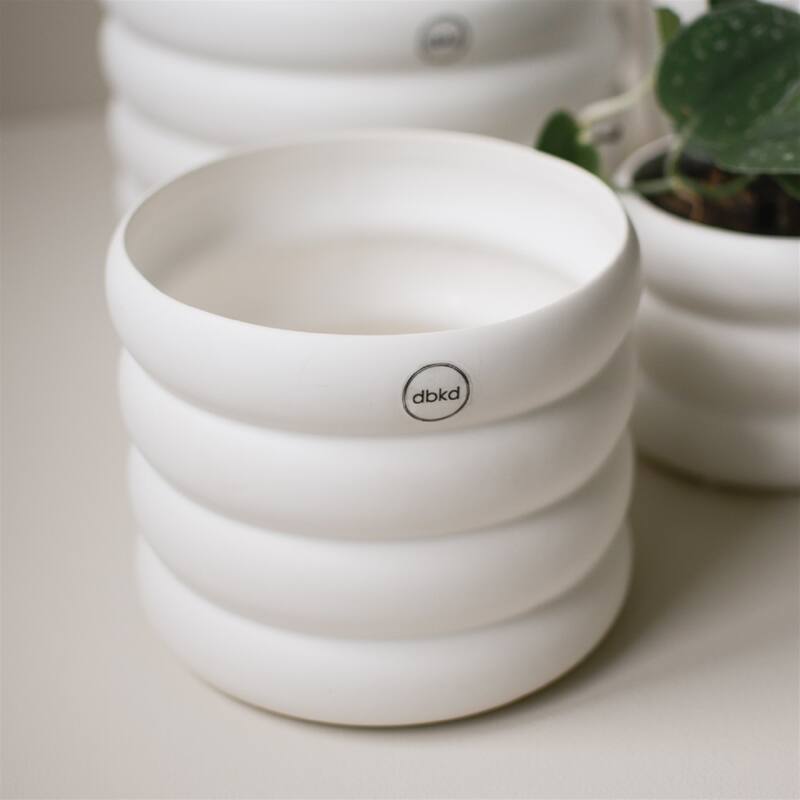 Med. MUD White Planter - White