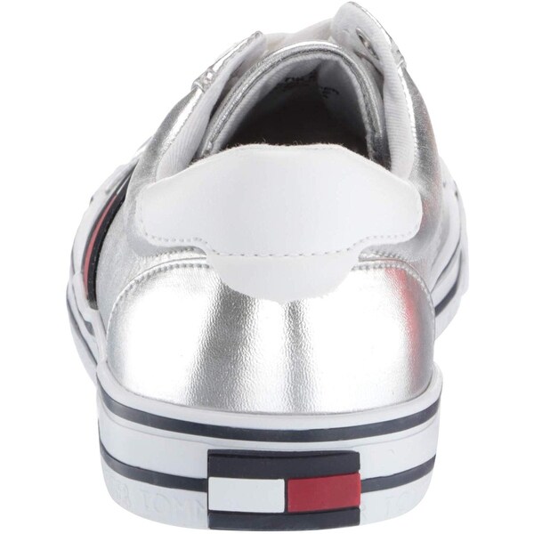 tommy hilfiger oneas