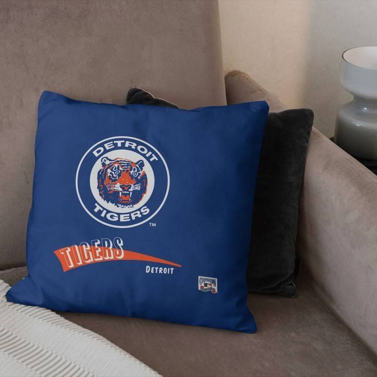 MLB CC Throwback 18 Inch Throw Pillow