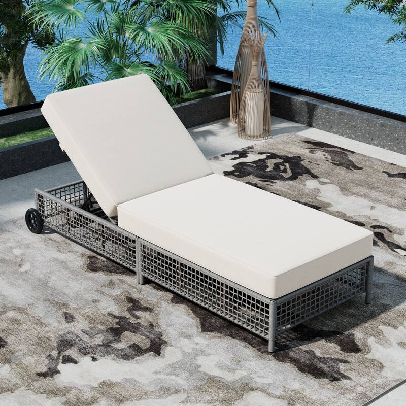 Outdoor Lounge Chair Set of 2(Grey and Beige)