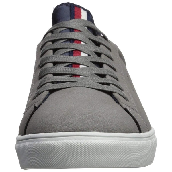 tommy hilfiger men's mcneil sneakers