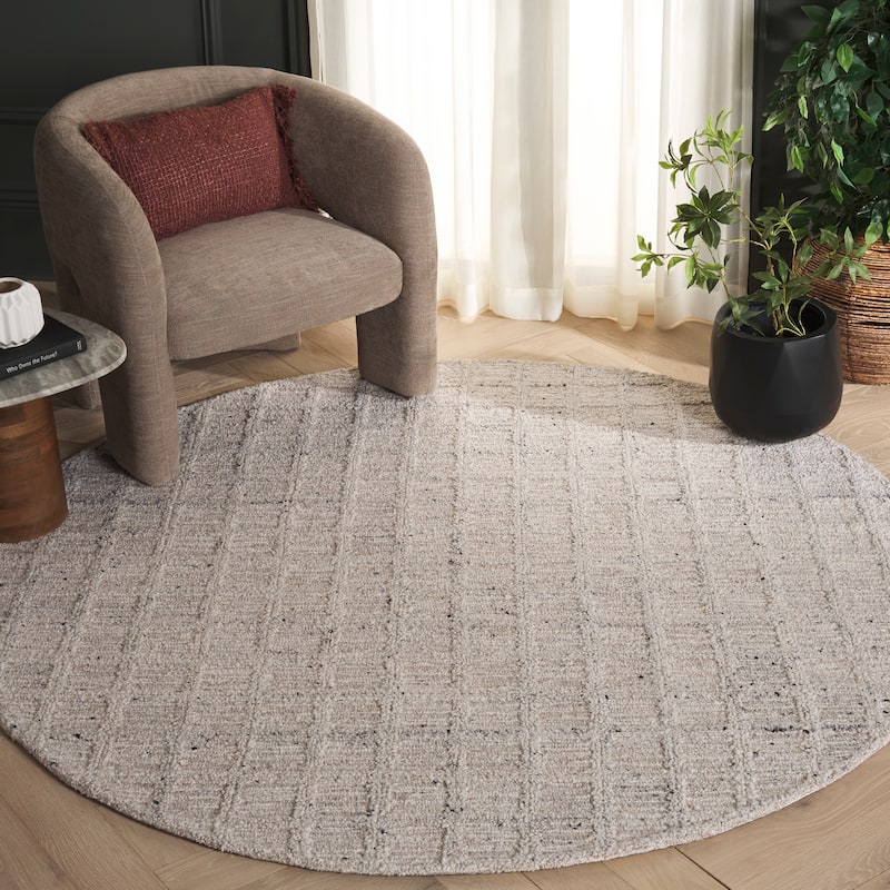 SAFAVIEH Handmade Pine Jaylin Wool Rug