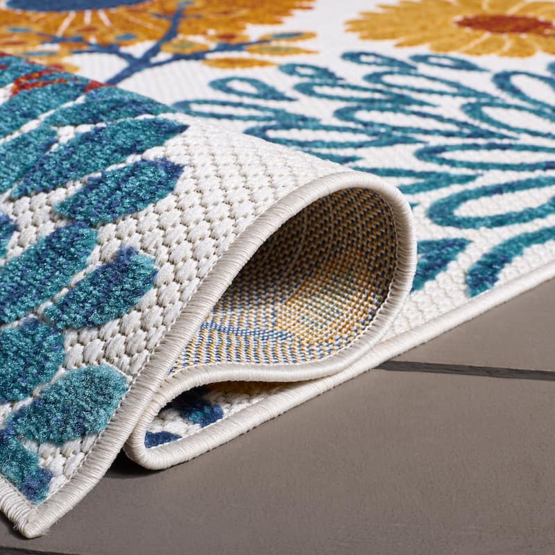 SAFAVIEH Cabana Hillechien Indoor/ Outdoor Waterproof Patio Floral Rug