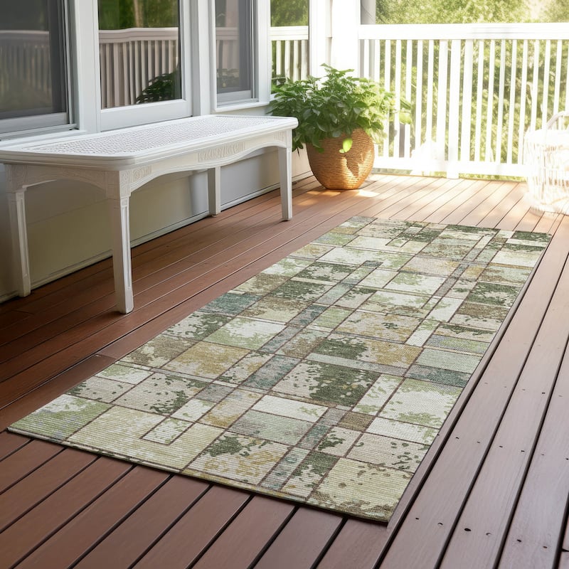 Machine Washable Indoor/ Outdoor Patchwork Chantille Rug - Olive - 2'3" x 7'6"