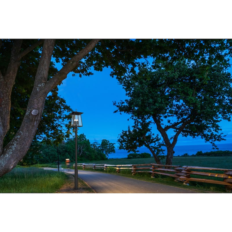 Rainer 6 Light Outdoor Post Mounted Fixture in Black