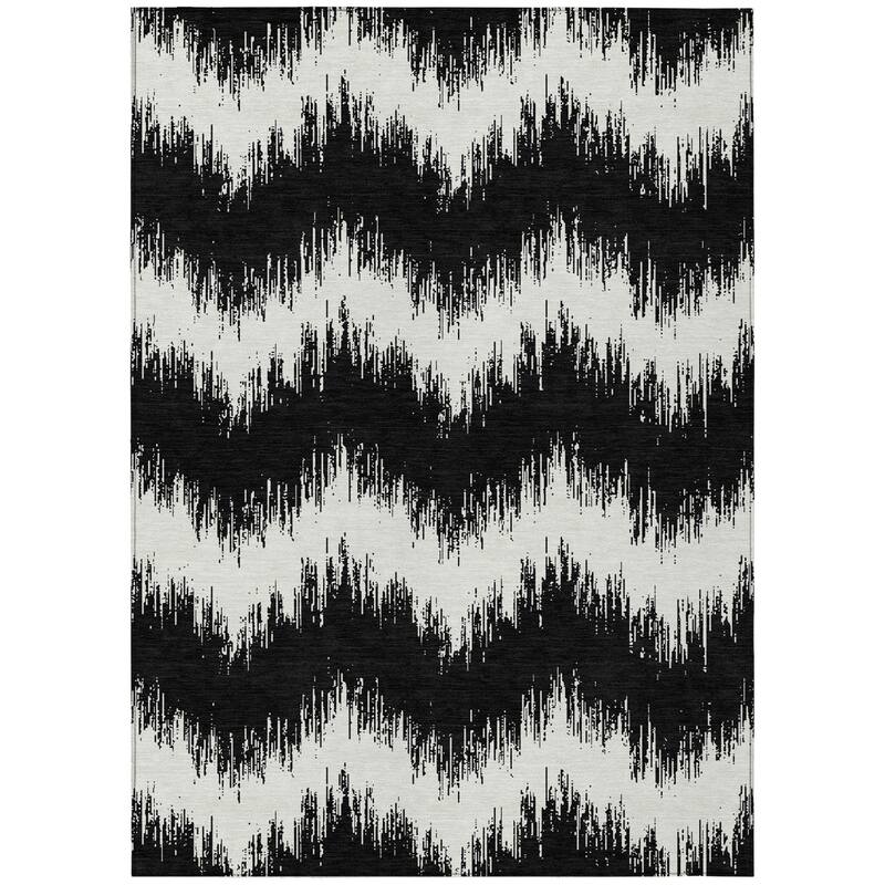 HomeRoots Chevron Transitional Rectangle Outdoor Rug