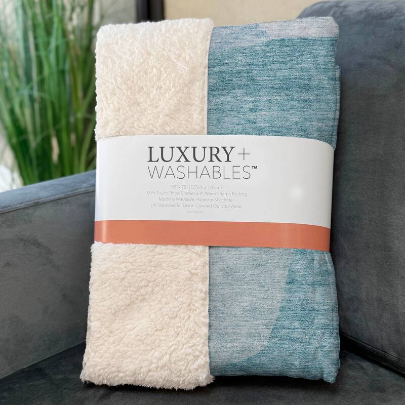 Premium Machine Washable Casual Contemporary Sherpa Throw Blanket