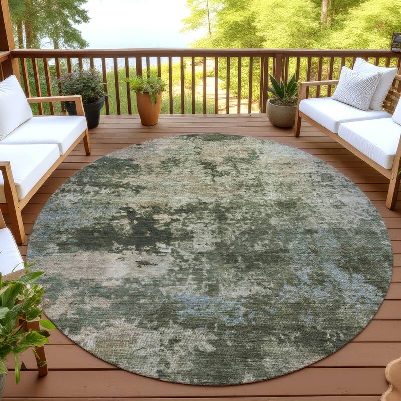 Machine Washable Indoor/ Outdoor Modern Jenna Chantille Rug - Olive - 8' x 8'