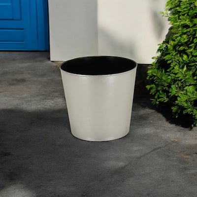 HomeRoots 9" Silver Recycled Plastic Indoor Outdoor Round Nursery Pot