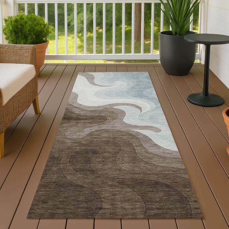 Machine Washable Indoor/ Outdoor Modern Dejuan Chantille Rug - Chocolate - 2'3" x 7'6"