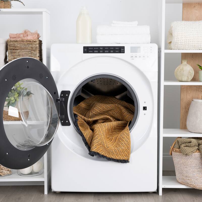 Alameda Solid Color Geometric Machine Washable Indoor Area Rug