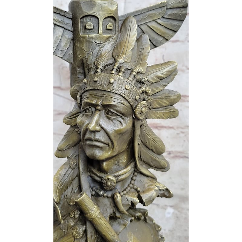 Sign Original Imitative Fisher Indian Warrior With Totem Pole Bird Bronze Statue Sculpture