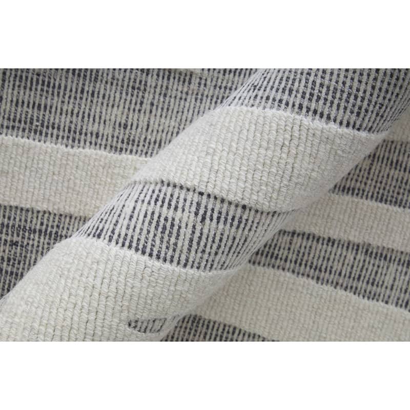 Grand Bazaar Callum Hand Woven Abstract Modern Area Rug