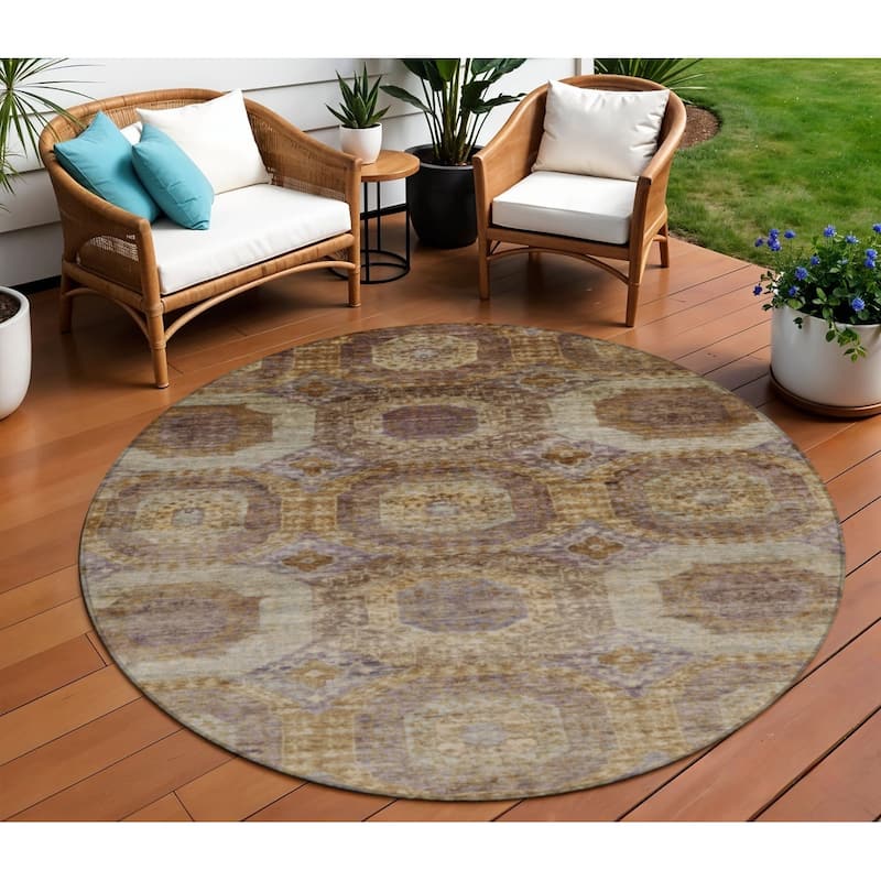 HomeRoots Medallion Transitional Rectangle Outdoor Rug - 8' Round