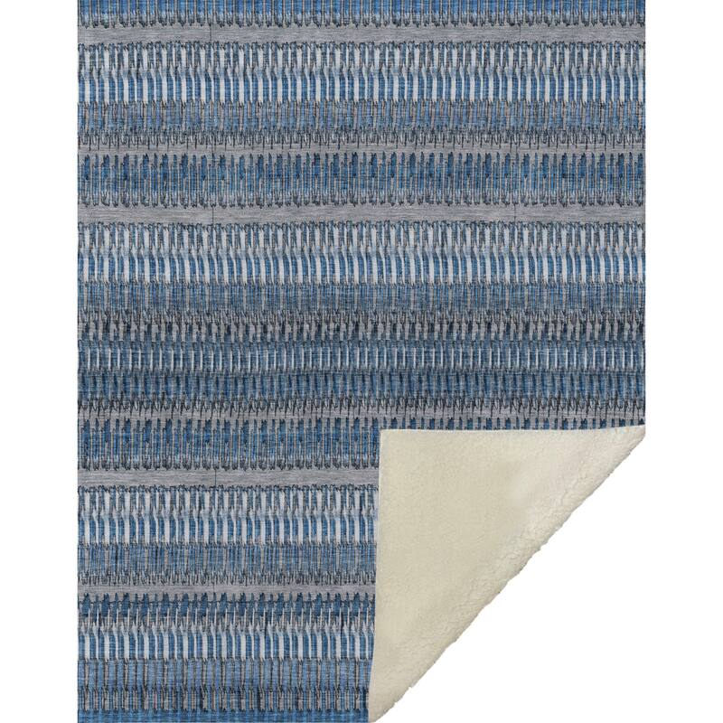 Premium Machine Washable Geo Stripes Sherpa Throw Blanket