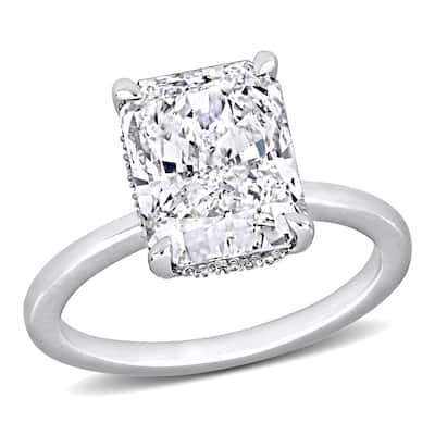 Miadora 5 1/10ct TDW Radiant and Round-Cut Diamond Solitaire Ring in 18k White Gold