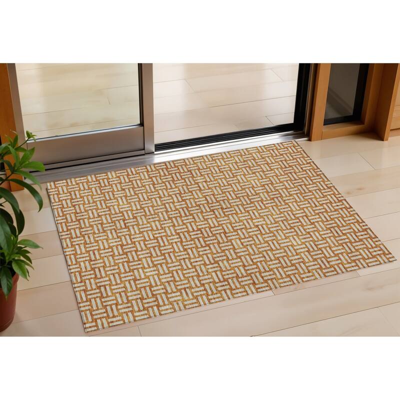 HomeRoots Geometric Transitional Rectangle Outdoor Rug - 3' x 5'