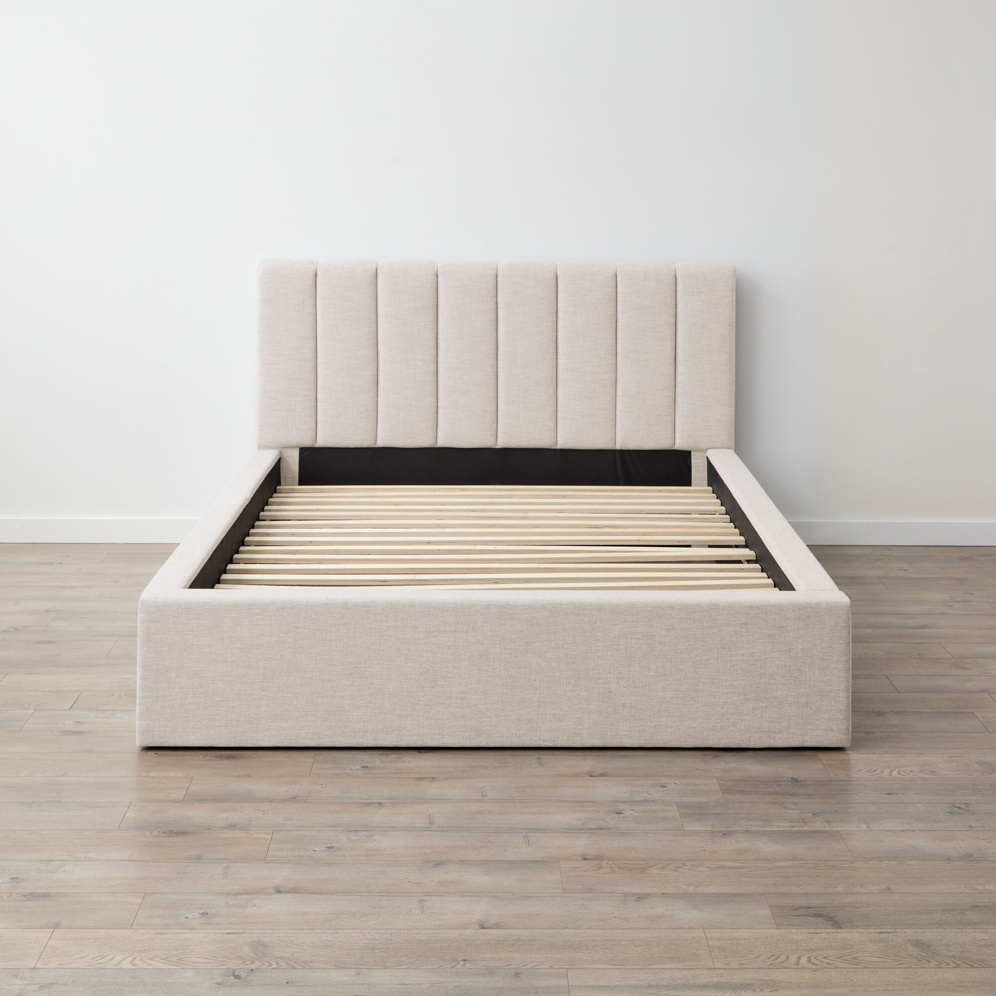 LUCCA PEDESTAL – Alice Lane Home Collection