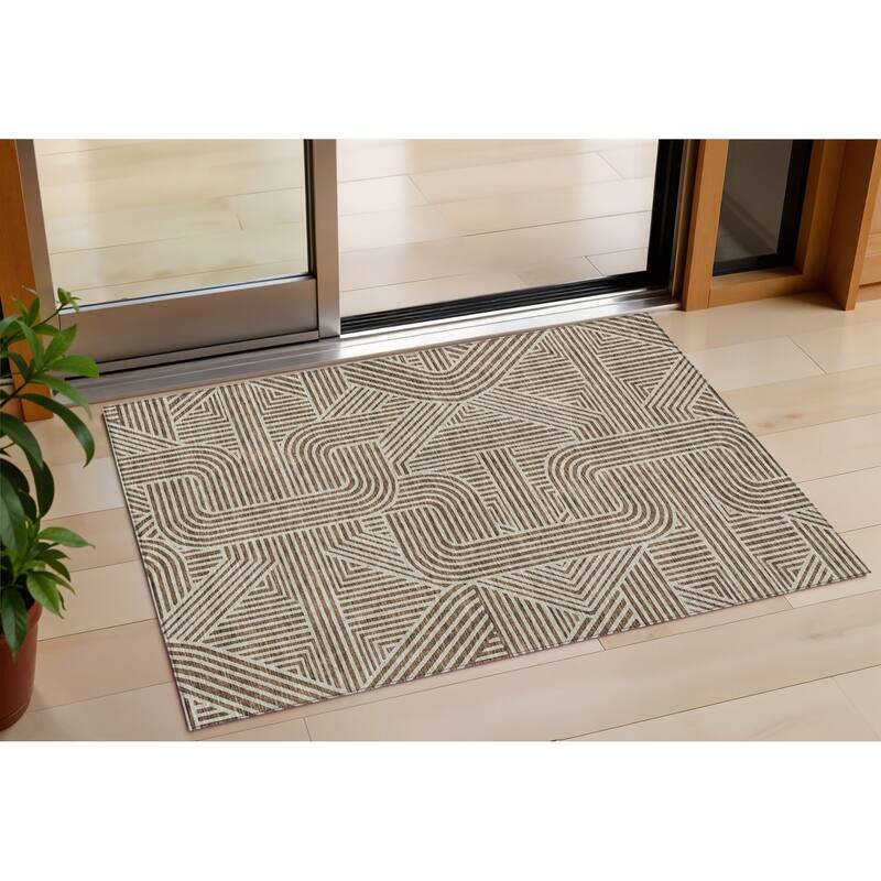 HomeRoots Abstract Transitional Rectangle Outdoor Rug - 3' x 5'