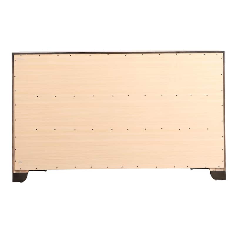 Holly Hills 8-drawer Dresser