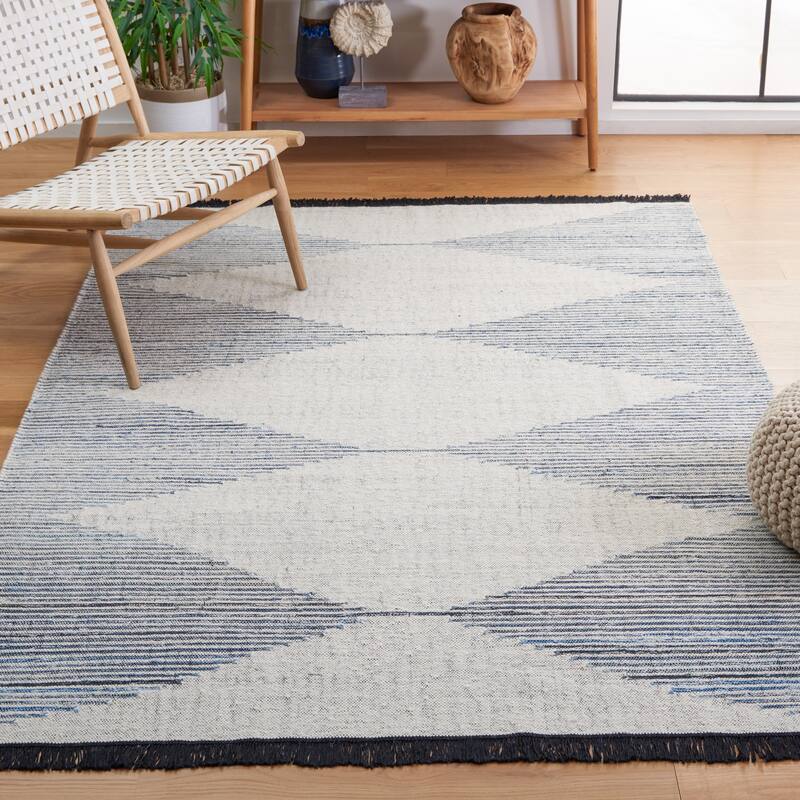SAFAVIEH Handmade Kilim Kaili Boho Wool & Jute Rug - 4' x 6' - Blue/Ivory