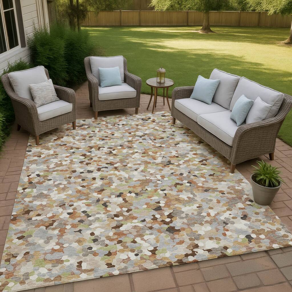 Machine Washable Indoor/ Outdoor Contemporary Halia Chantille Rug