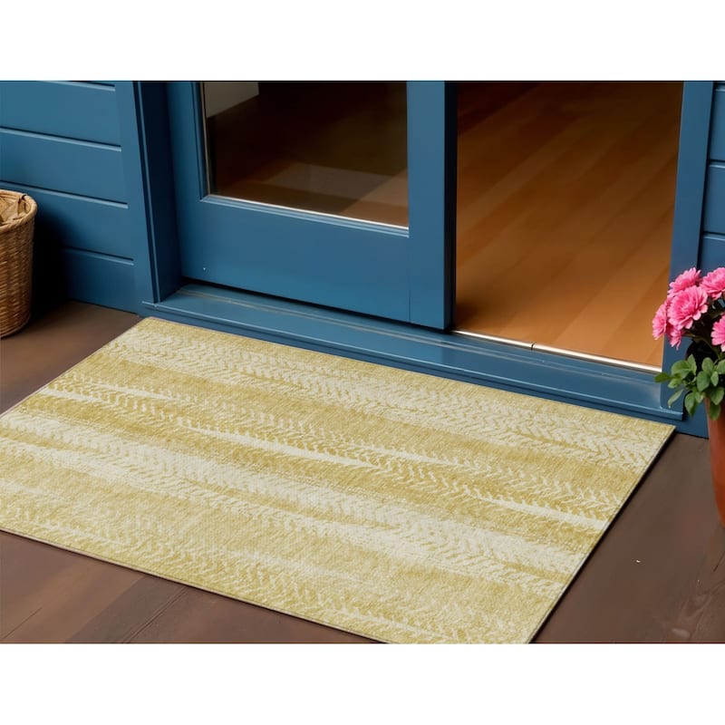 HomeRoots Botanical Leaves Transitional Rectangle Outdoor Rug - 3' x 5'