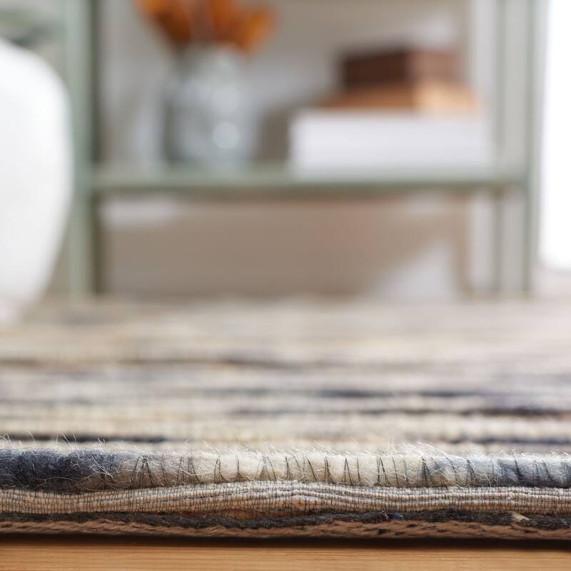SAFAVIEH Handmade Marbella Rauha Stripe Jute Rug