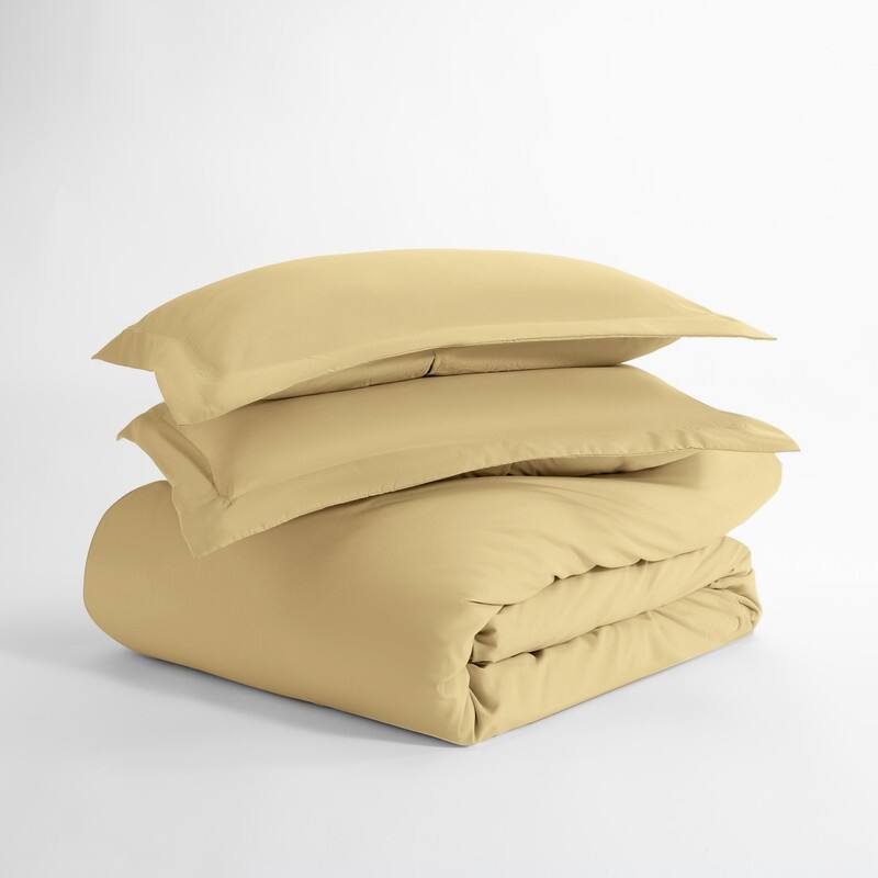 Becky Cameron Hotel Quality 3-Piece Oversized Duvet Cover Set