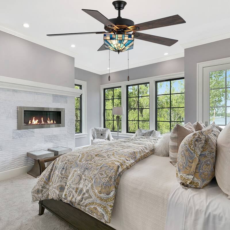 Reid River of Goods 5-blade 52-inch Indoor Tiffany-style Ceiling Fan with Shade and Remote Control