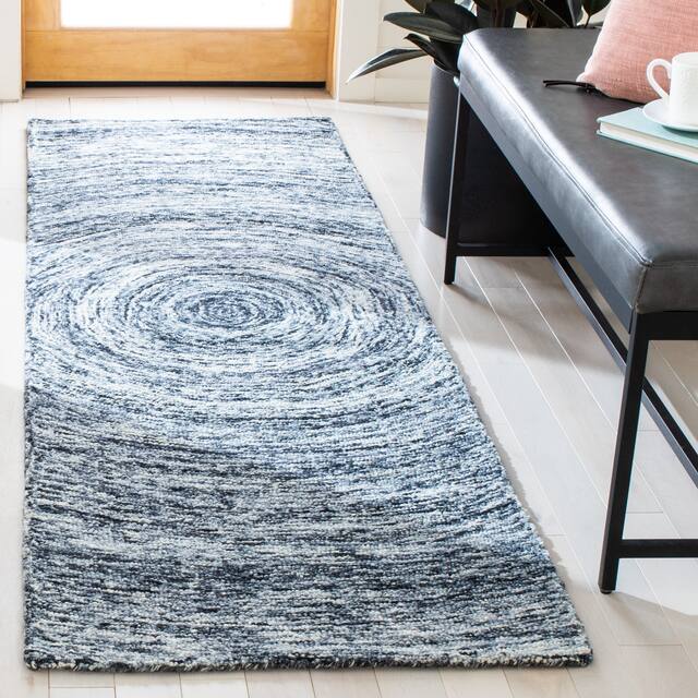 SAFAVIEH Handmade Ikat Jaycie Wool Rug