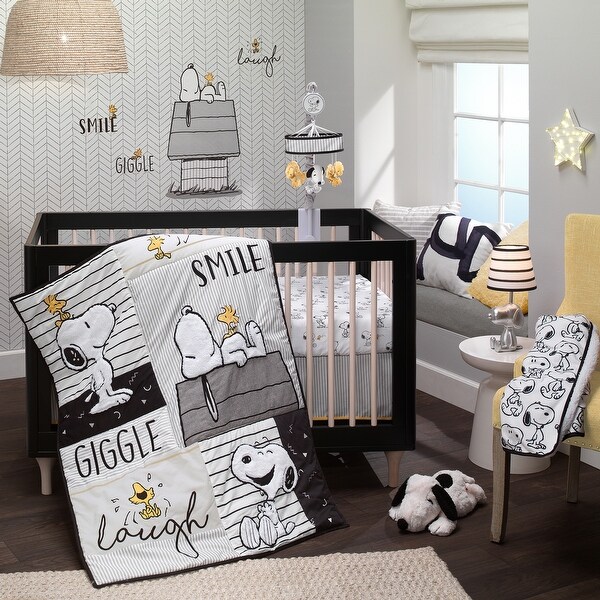 Lambs & Ivy Classic Snoopy with Woodstock & Dog House Black/Gray