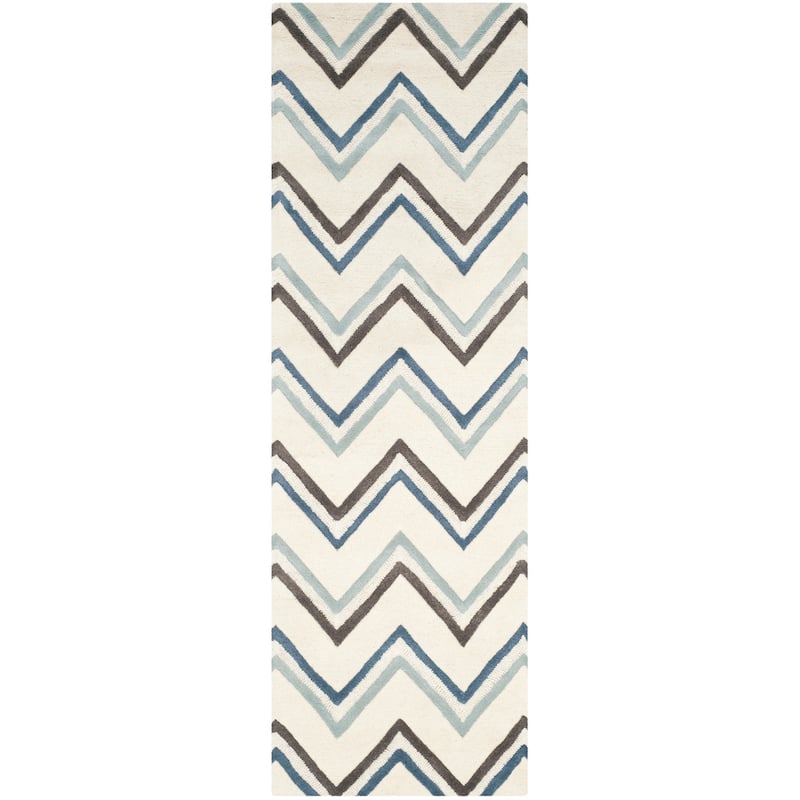 SAFAVIEH Handmade Cambridge Abbie Modern Moroccan Wool Rug