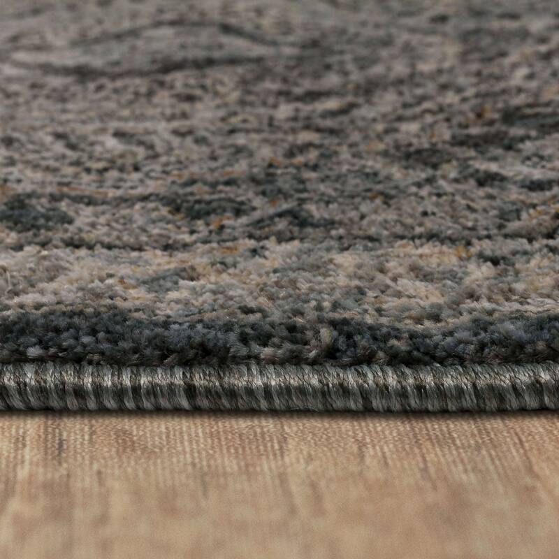 Mohawk Home Branley Distressed Geometric Medallion Area Rug