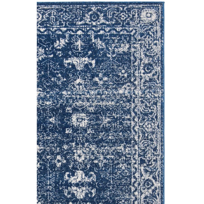 SAFAVIEH, Evoke Karola Vintage Boho Rug