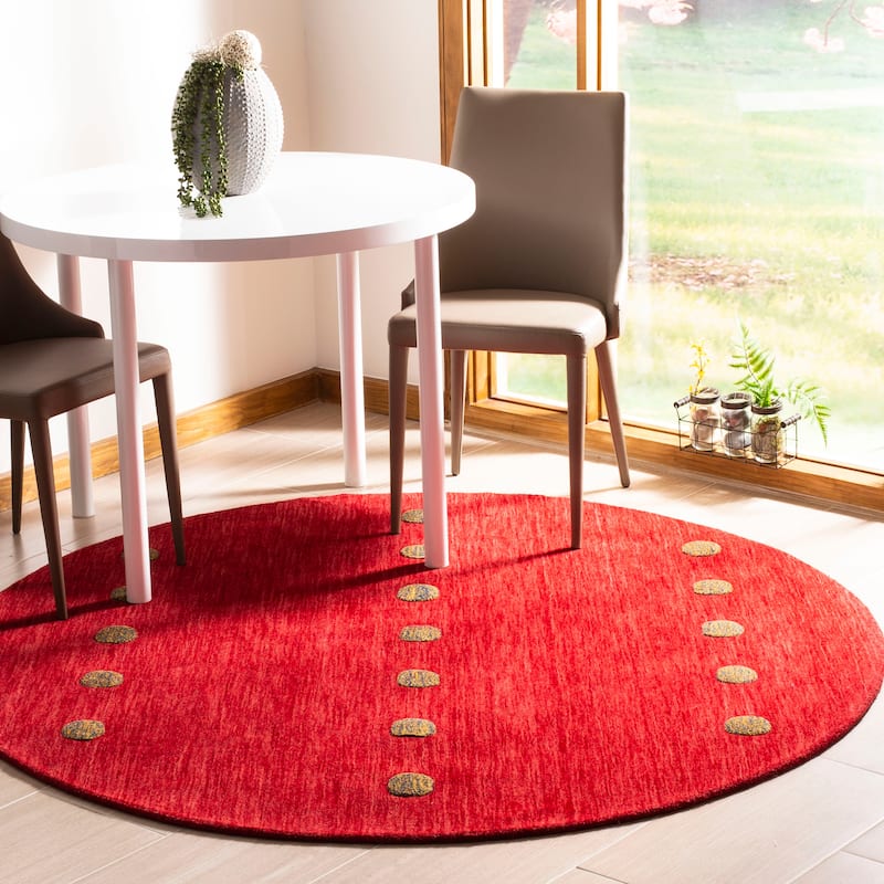 SAFAVIEH Handmade Himalaya Brittni Modern Wool Rug - 6' Round - Red